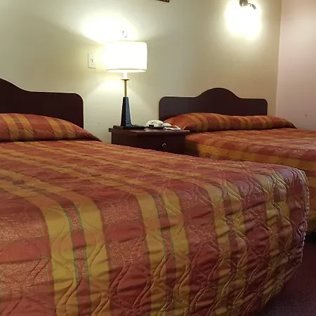 Econo Lodge-3