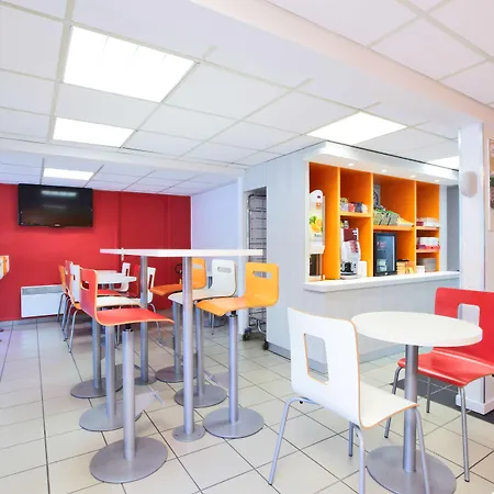 Premiere Classe Creil - Villers Saint Paul-2