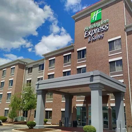Holiday Inn Express & Suites Milwaukee Nw - Park Place By Ihg-2