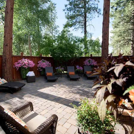 Fivepine Lodge-2