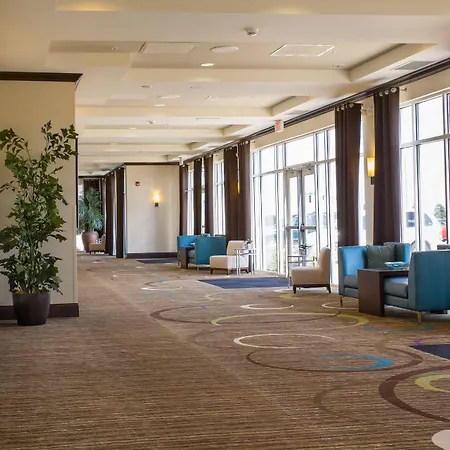 Holiday Inn Hotel & Suites Bloomington Airport By Ihg-3