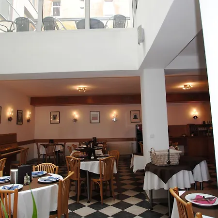 Augustus Et Otto Hotel-2