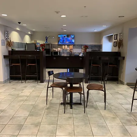 Microtel Inn & Suites Bath-3