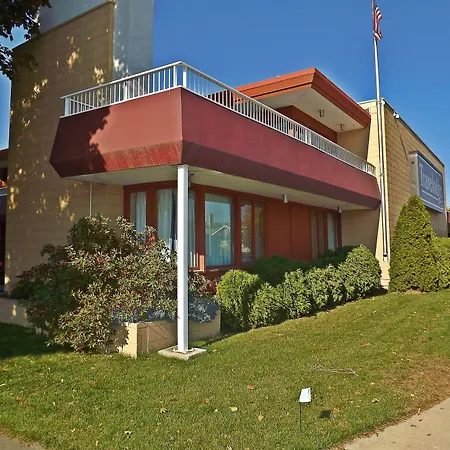 Travelodge By Wyndham Kalispell-3
