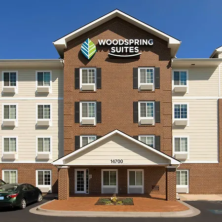 Woodspring Suites Kansas City Lenexa-3
