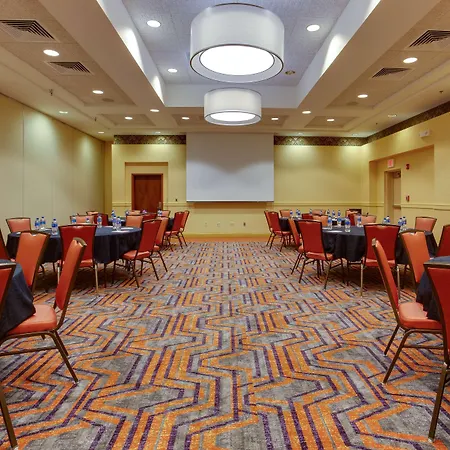 Drury Inn & Suites West Des Moines-3