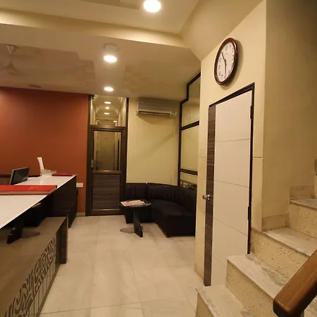 Hotel City Palace-3
