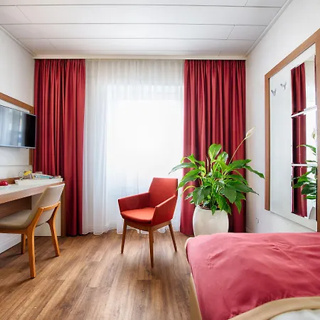Hotel Senator-3