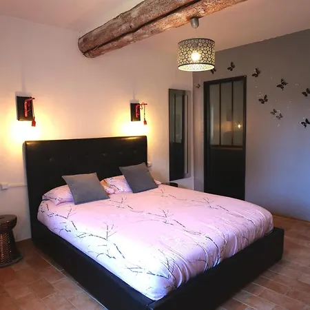 VILLA ARTEMIA Maison vigneronne - chambre d hôtes-B&B-piscine-climatisation-3
