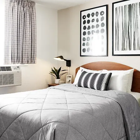 Intown Suites Extended Stay Carrollton Tx - Westgrove Drive-3