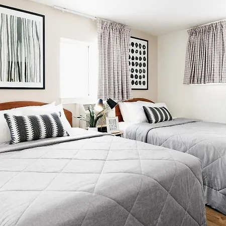 Intown Suites Extended Stay Indianapolis In - Greenwood-2