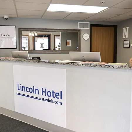 Lincoln Hotel-3