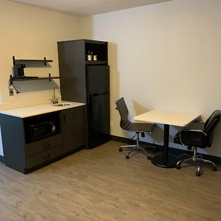 Hawthorn Extended Stay By Wyndham Hobbs-3