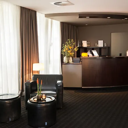 Boston Hotel Hh-3