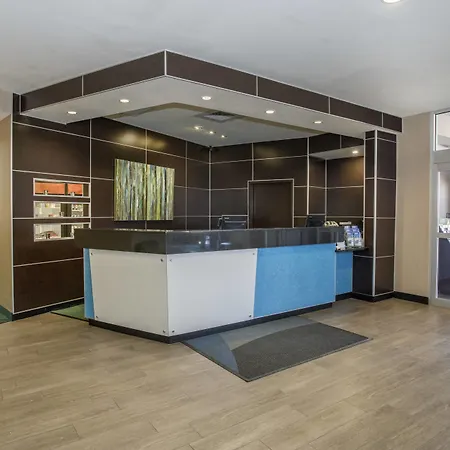 Springhill Suites By Marriott Pueblo Downtown-2
