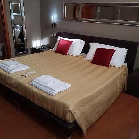 Small Hotel Royal-2