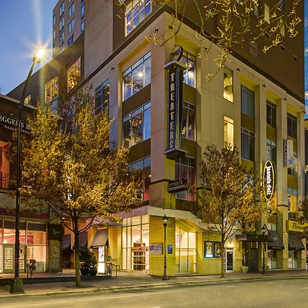 Aloft By Marriott Charlotte City Center-2