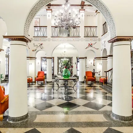 Hotel Seville-2