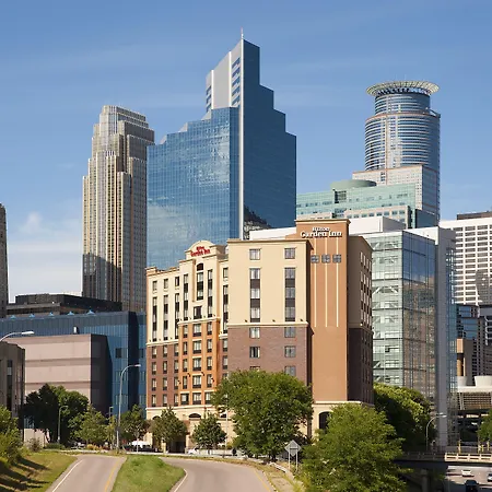 Hilton Garden Inn Minneapolis Downtown-2