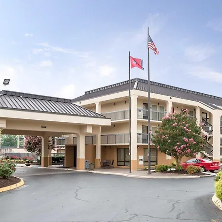 Quality Inn Merchants Drive-2