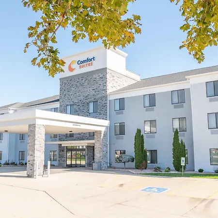 Comfort Suites Bloomington I-55 And I-74-2