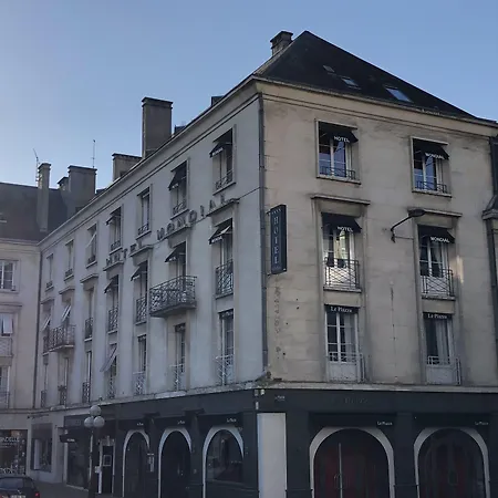 Hotel Mondial-2