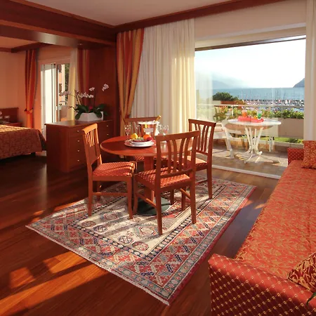 Hotel Riviera-2