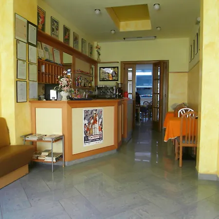 Hotel Dolly-2