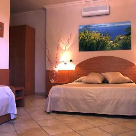 Residence Hotel La Giara-3