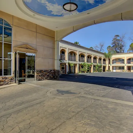 Thunderbird Lodge-2