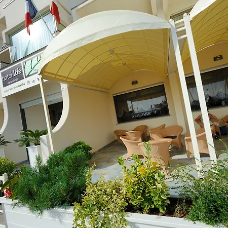 Hotel Life-2