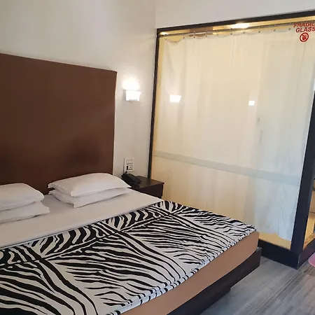 Hotel Milan International-3