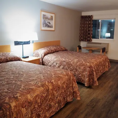 Sugarloaf Mountain Motel-2