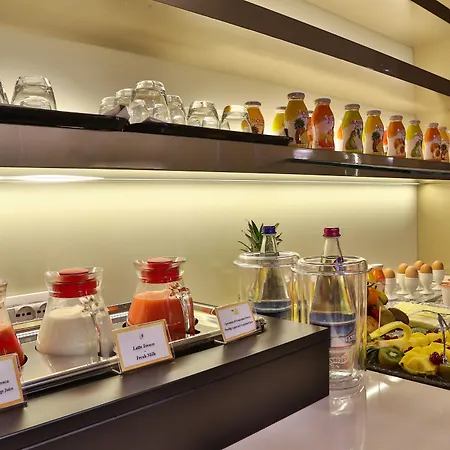 Best Western Premier Milano Palace Hotel-3