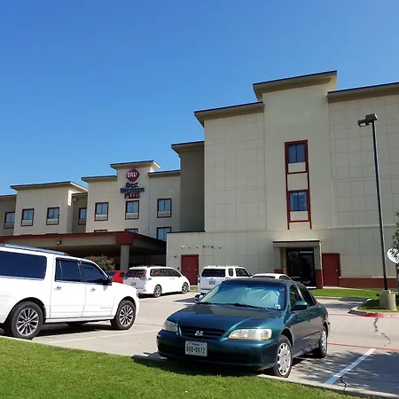Best Western Plus Texoma Hotel & Suites-3