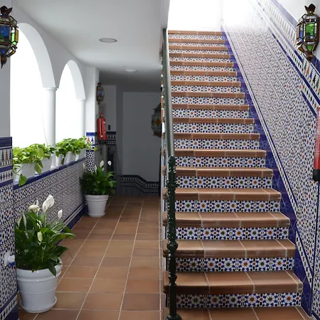 Hotel Dona Lina-2
