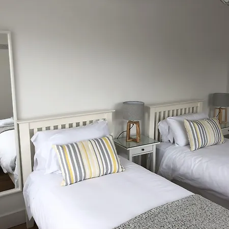 The Eyre Square Townhouse-3