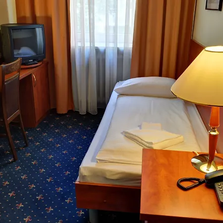 Hotel Europa City-3