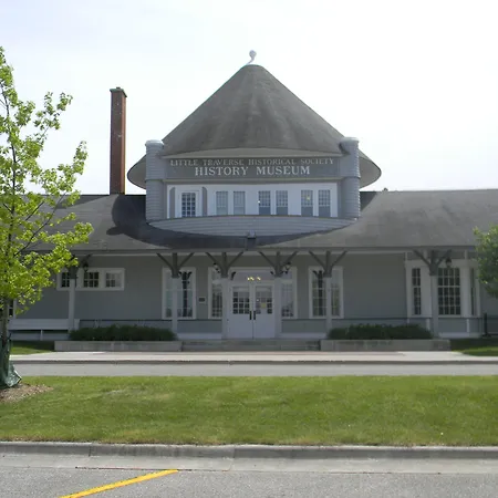 Perry Hotel-3