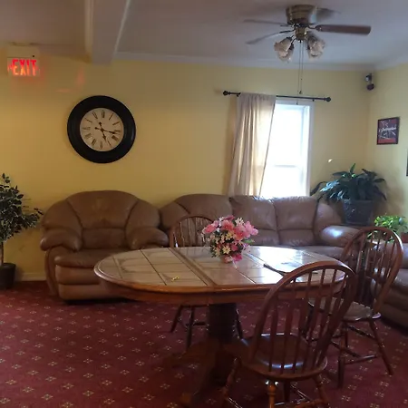 Oswego Inn-3