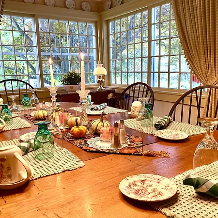 Stockbridge Country Inn (Adults Only)-2