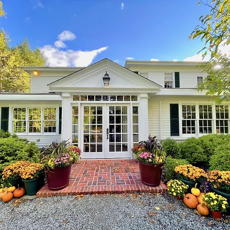 Stockbridge Country Inn (Adults Only)-3