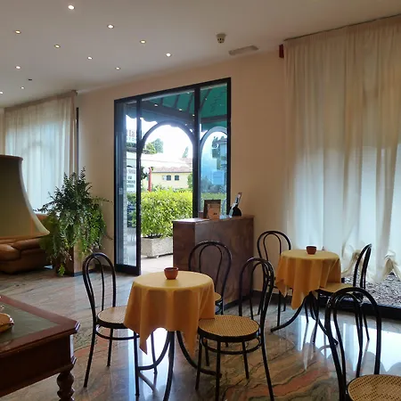 Hotel Daniela-3