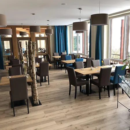 Gasthof Deutscher Adler und Hotel Puchtler-3