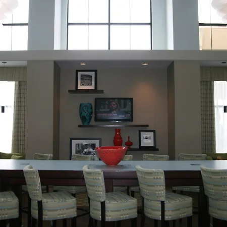 Hampton Inn & Suites Wilkes-Barre-2