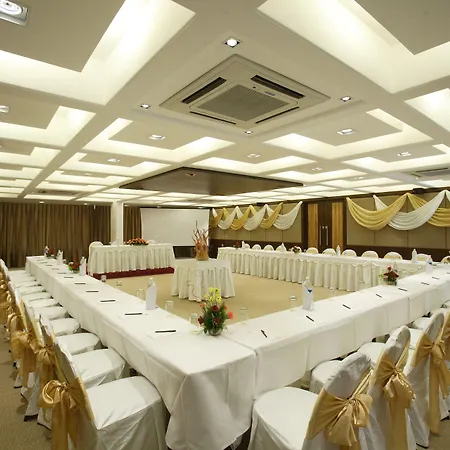 Hotel Express Towers-2