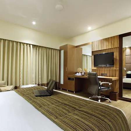 Hotel Express Towers-3