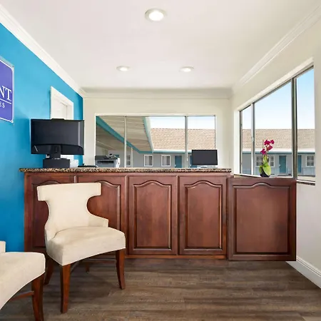 Baymont By Wyndham Fort Bragg-3