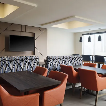 Holiday Inn Express Peru-Lasalle Area By Ihg-3