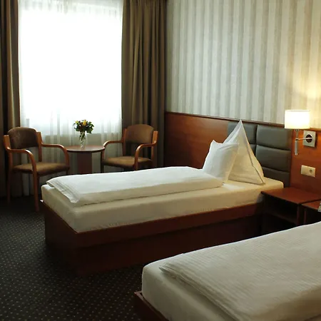 Business Hotel Vega Wroclaw-3